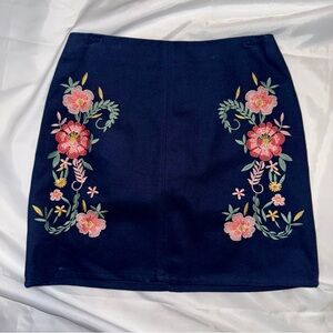 Mi Ami Ladies Sm Dark Blue Navy Denim Mini Skirt Embroidery Flowers Casual BOHO